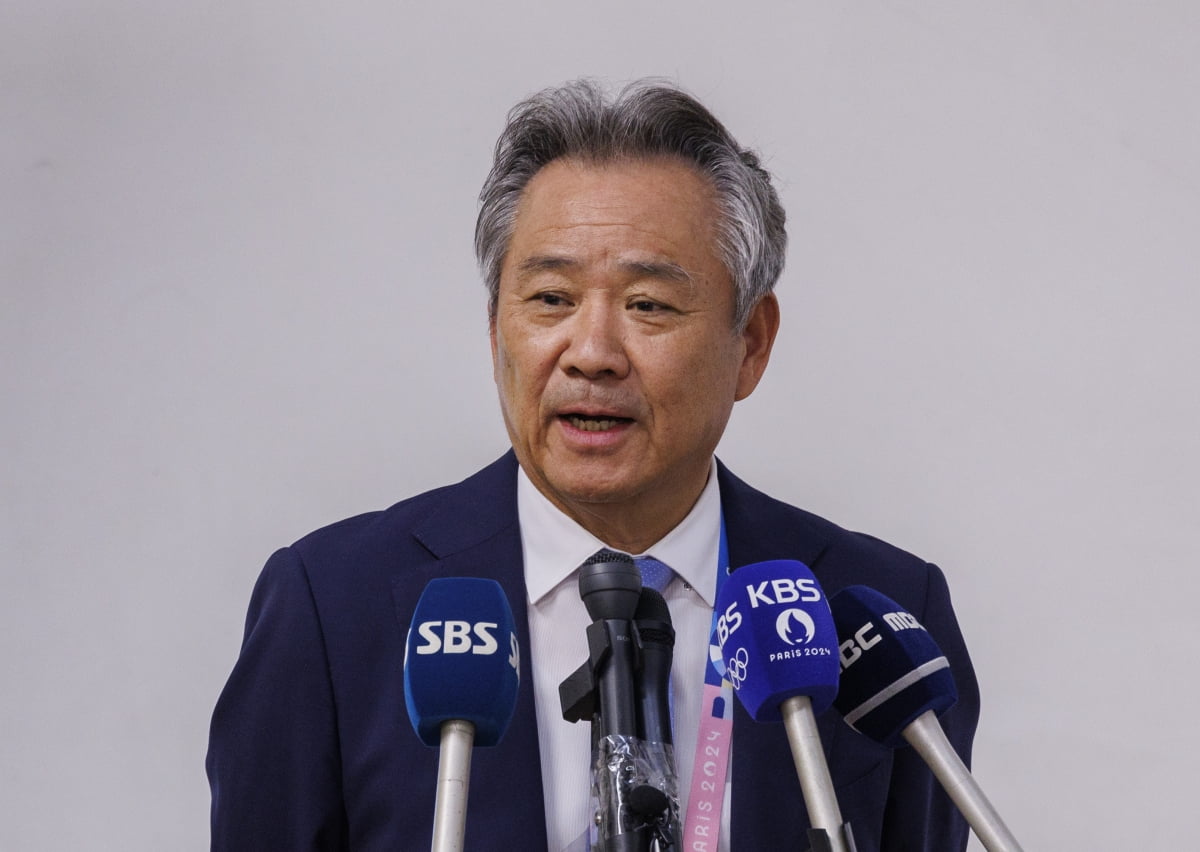 多特正关注拜仁外租小将保罗·瓦尔纳